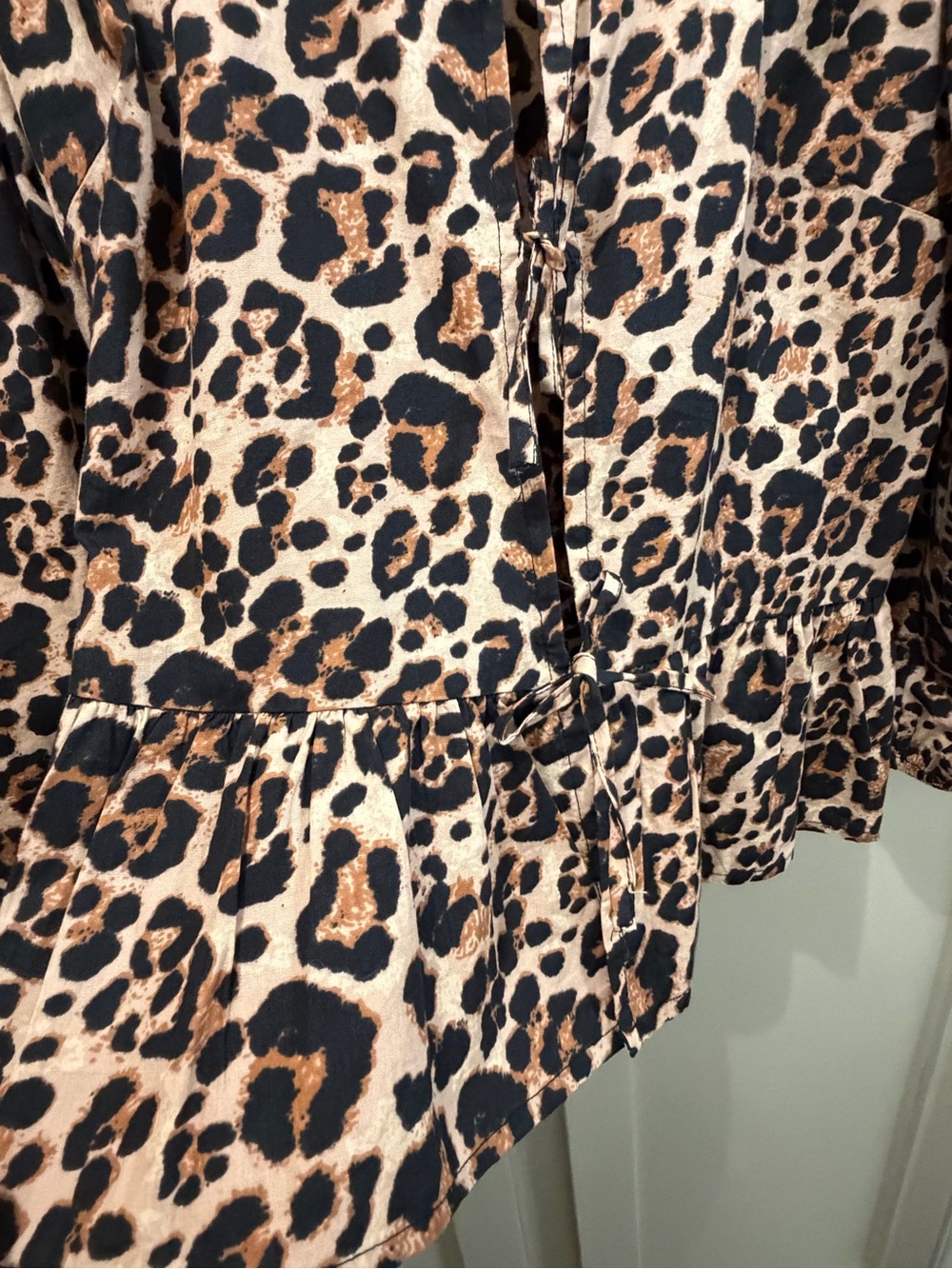 Leopard Print Tie-Neck Peplum Blouse - Brown & Black - Picture 4 of 5
